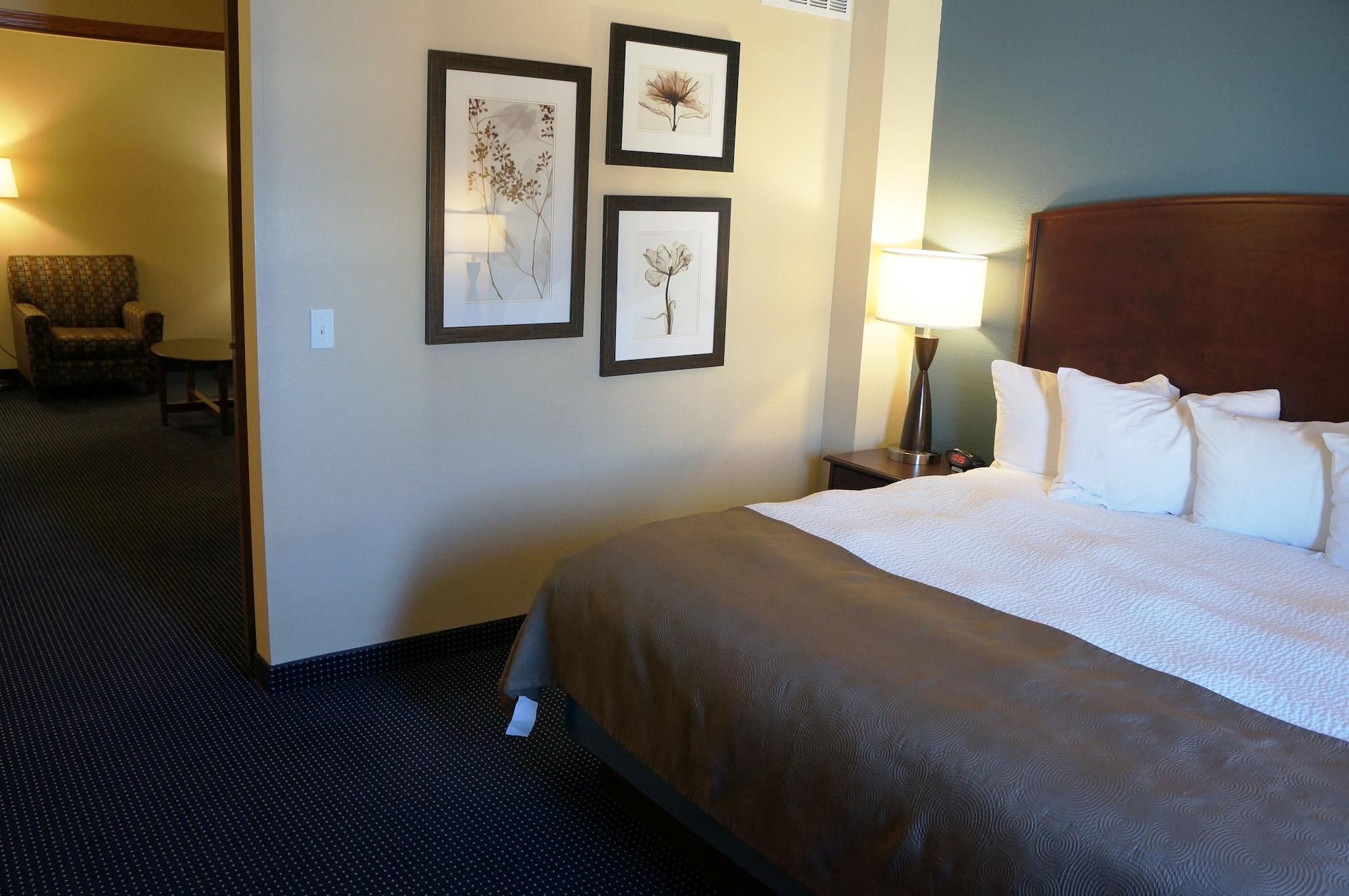 Americinn By Wyndham Fort Dodge Bagian luar foto