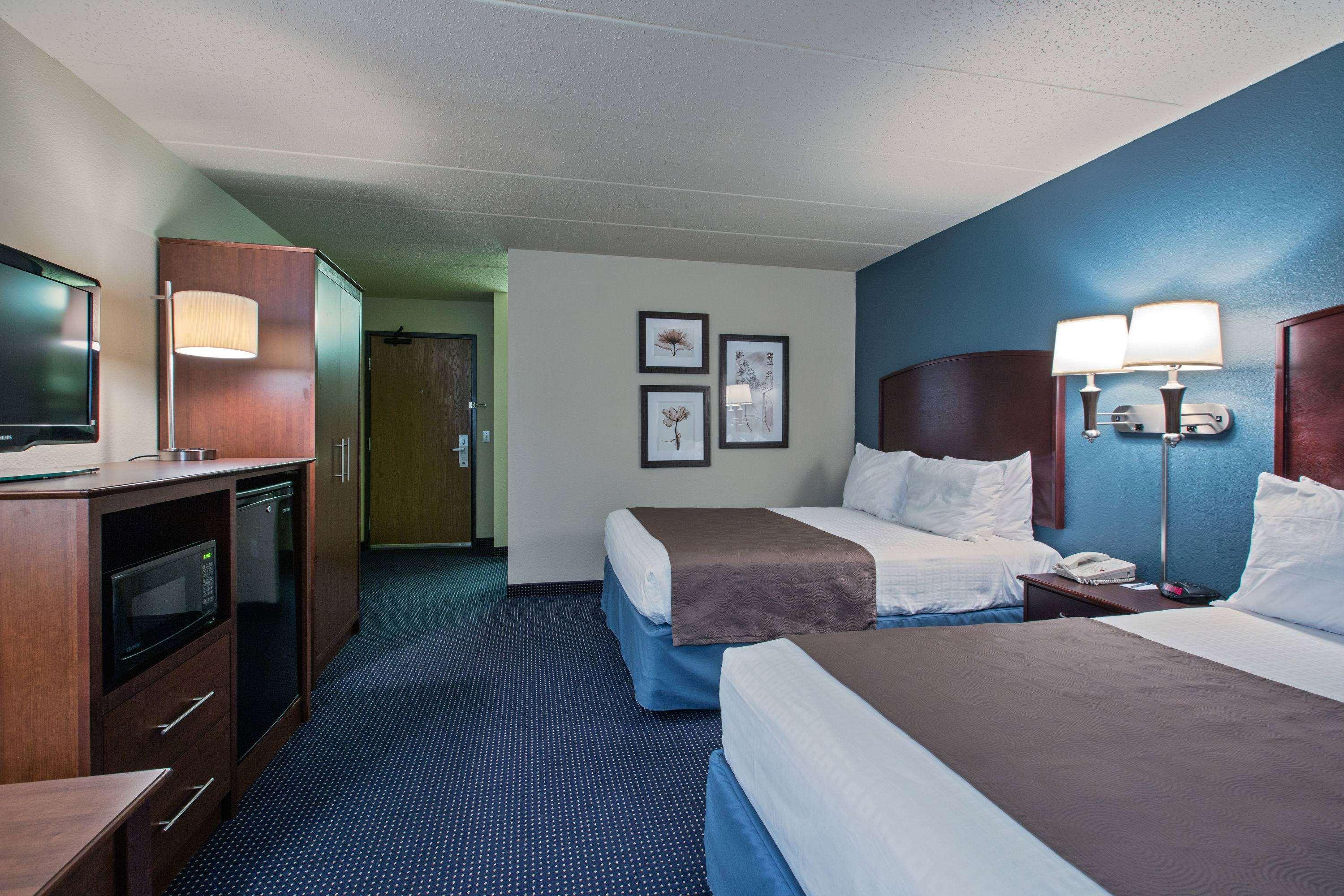 Americinn By Wyndham Fort Dodge Bagian luar foto