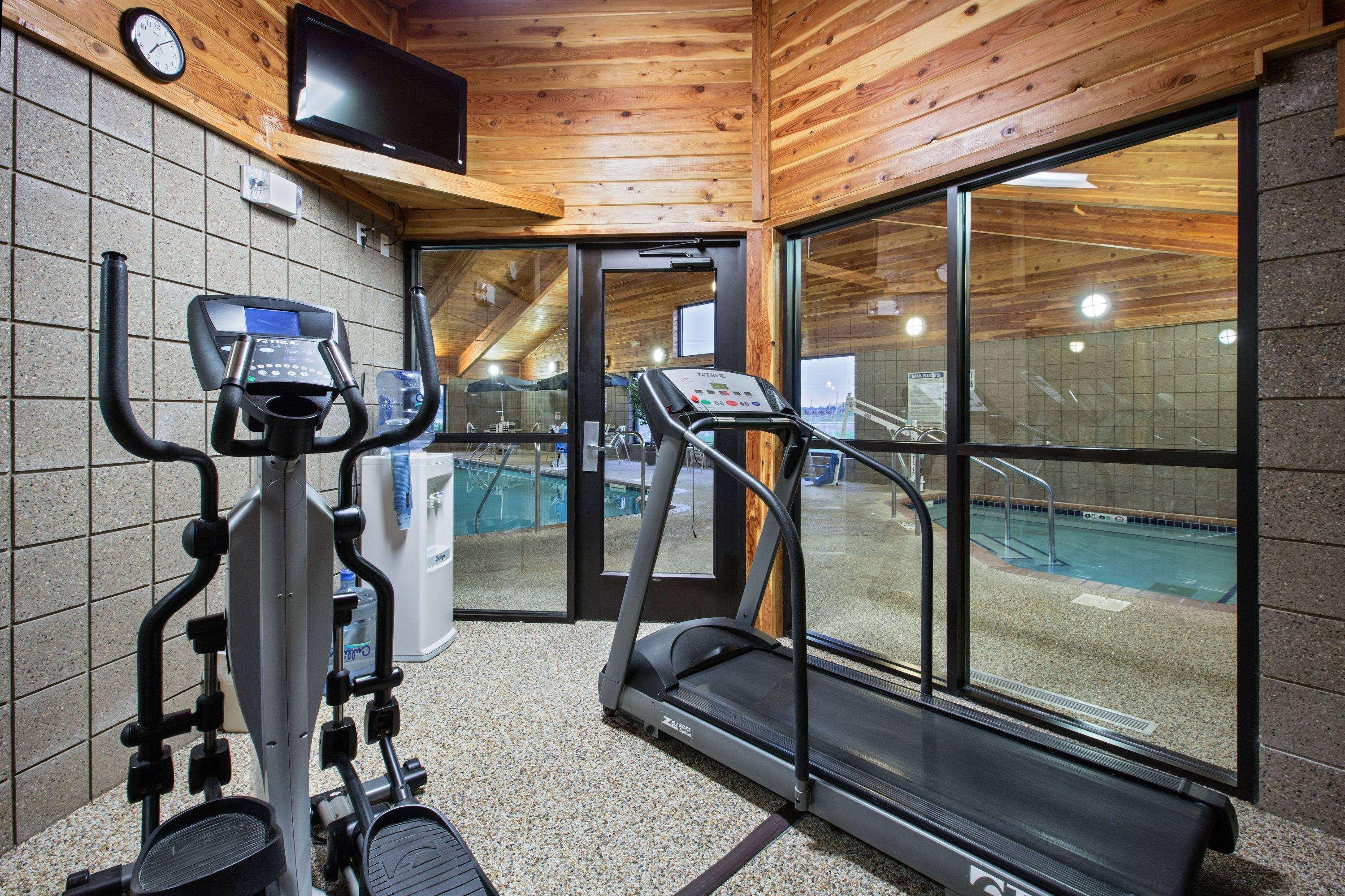 Americinn By Wyndham Fort Dodge Bagian luar foto