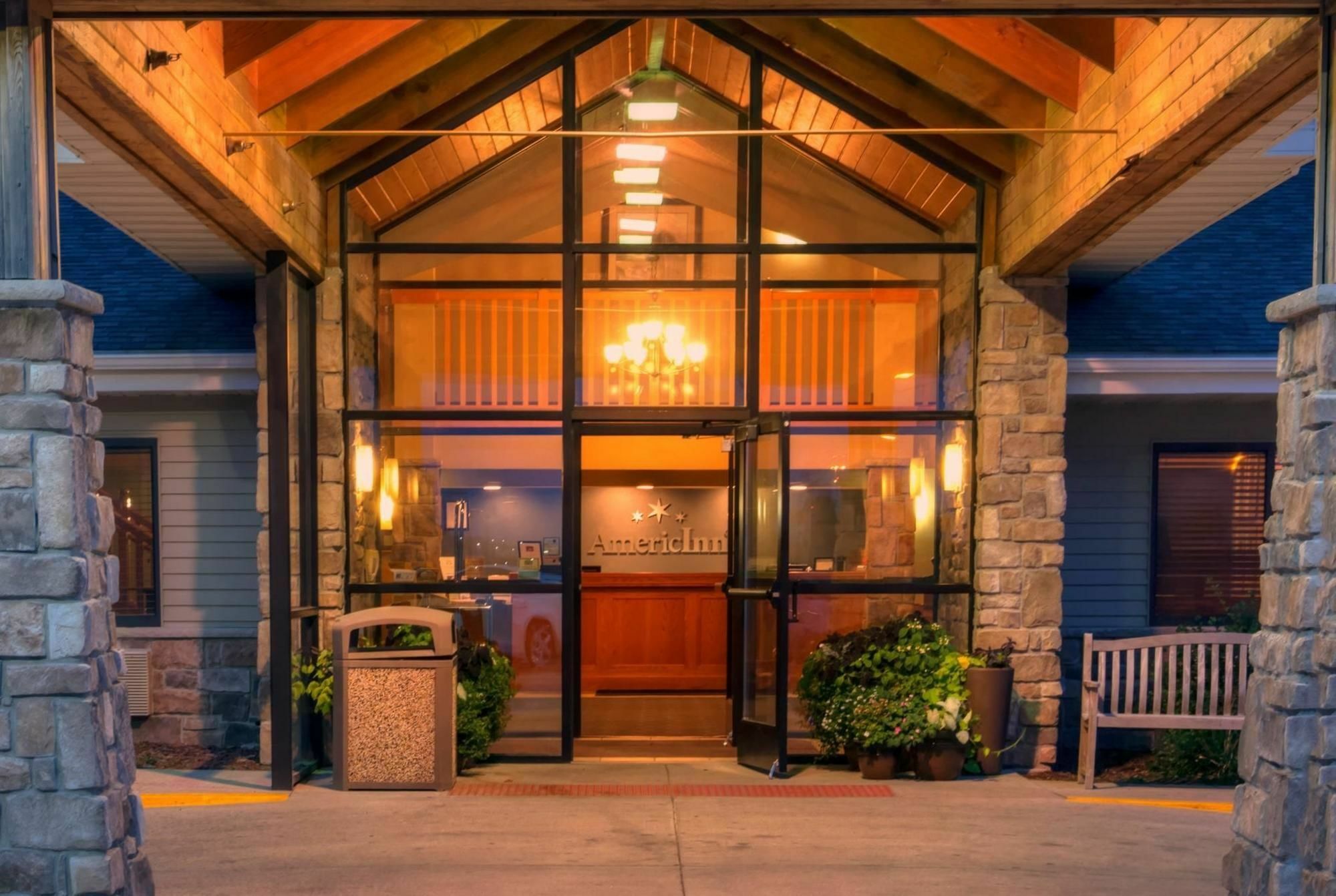 Americinn By Wyndham Fort Dodge Bagian luar foto